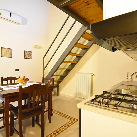 Case Cosi Apartments - Napoli Naples