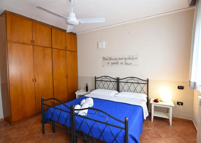 Appartement Cosi - *