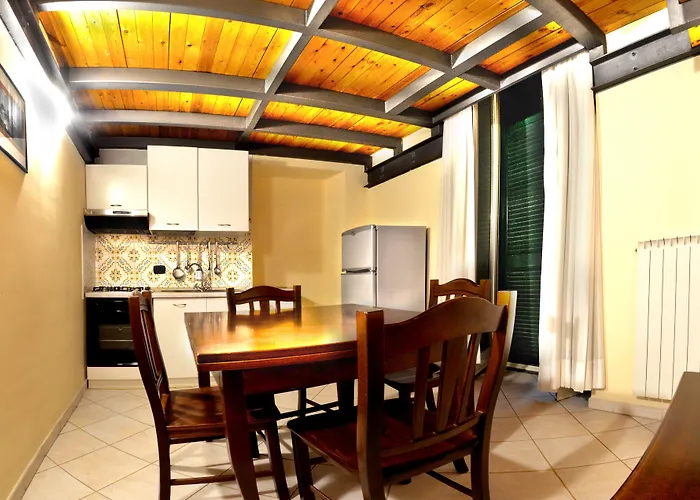 Cosi - Appartement Naples